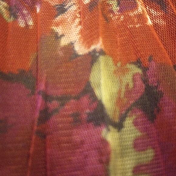 Elastic Waist Floral Print Mesh Overlay Mid Length Skirt - Picture 3 of 9